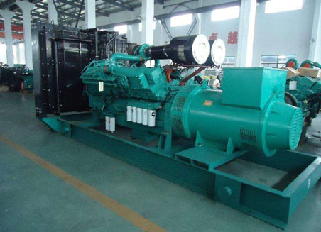 安远800kw康明斯柴油发电机组图片 安远800kw康明斯柴油发电机组图片